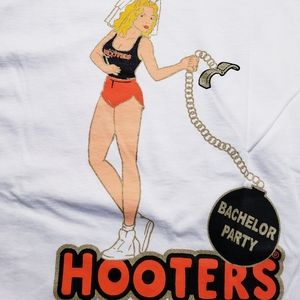10 Bachelor Party Wedding Special Hooters shirt